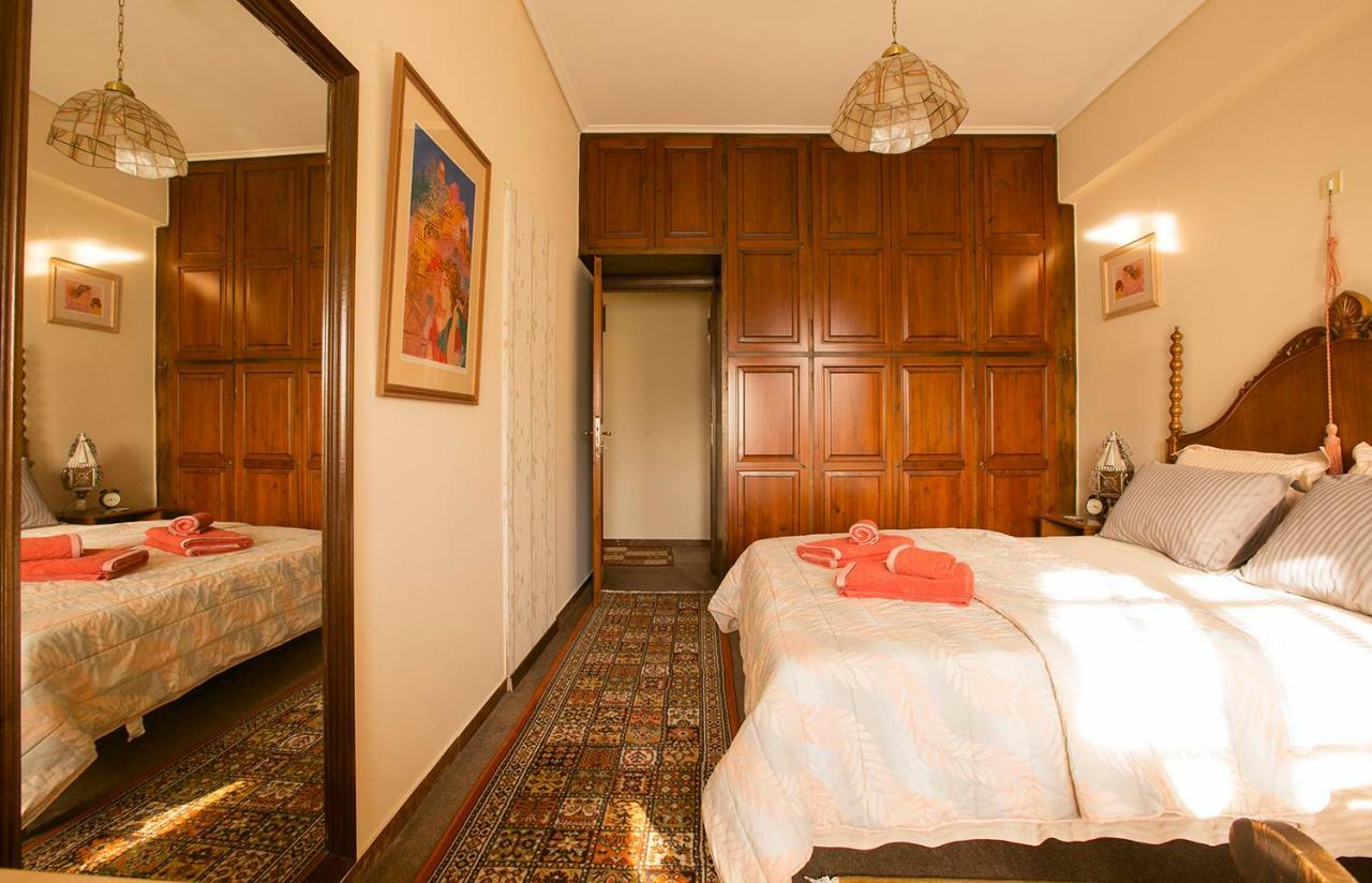 Spacious Apartment Next To Metro - Marousi Athena Bagian luar foto