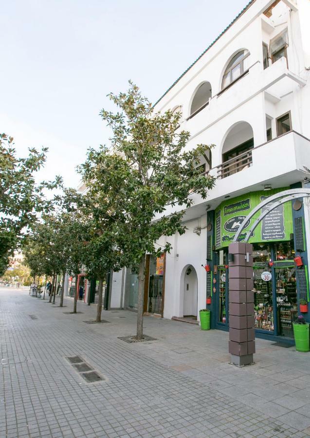 Spacious Apartment Next To Metro - Marousi Athena Bagian luar foto