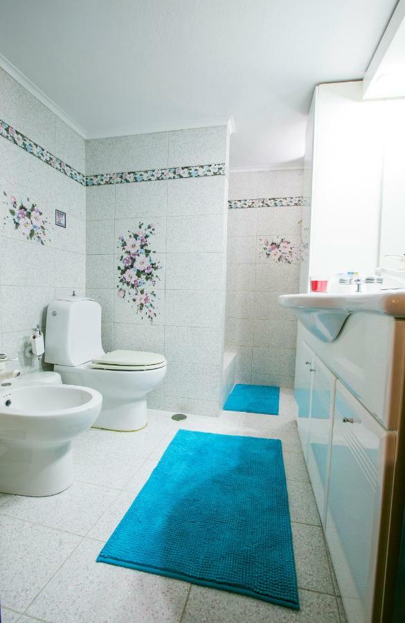 Spacious Apartment Next To Metro - Marousi Athena Bagian luar foto